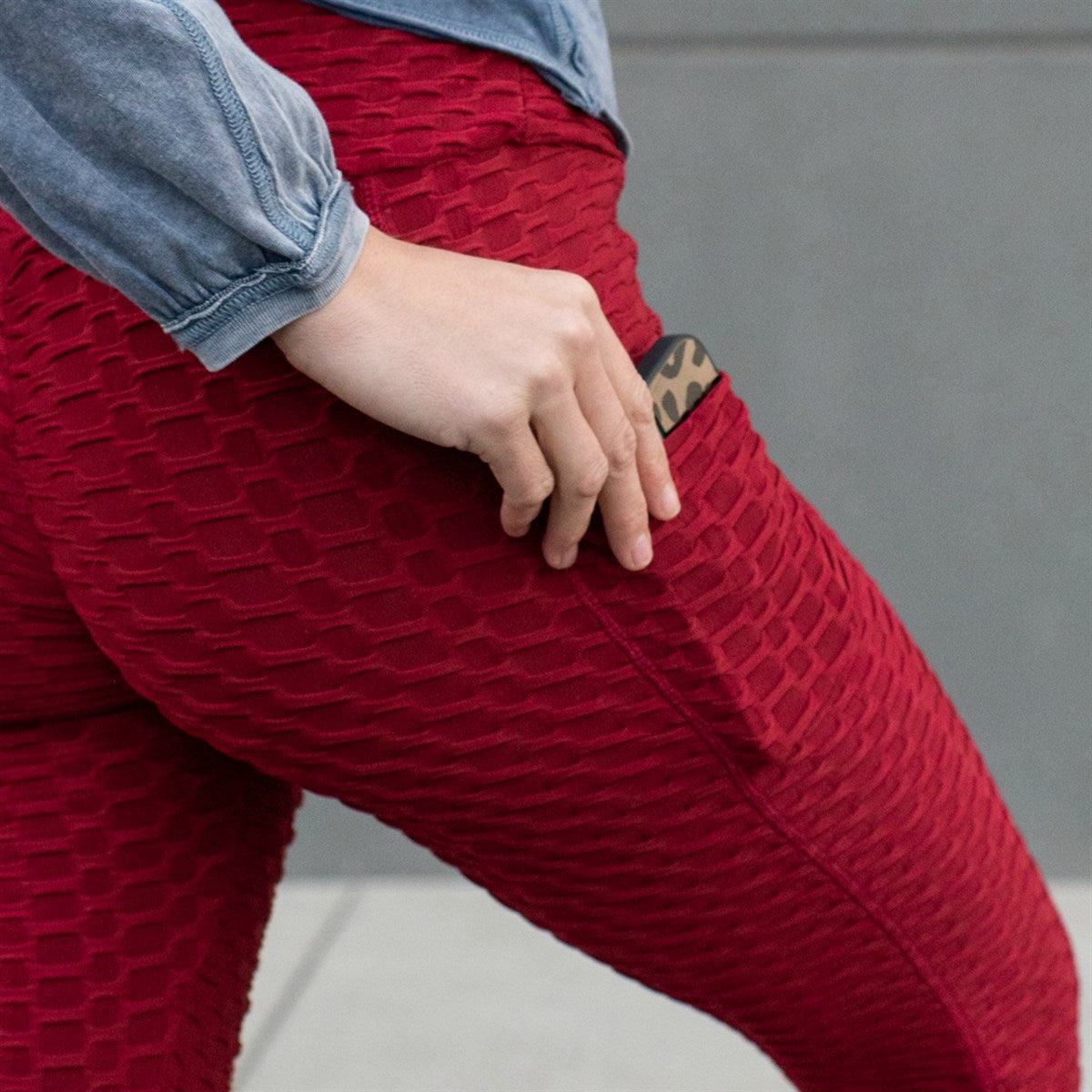 Our Top Leggings to Hide Cellulite - Lili Warrior