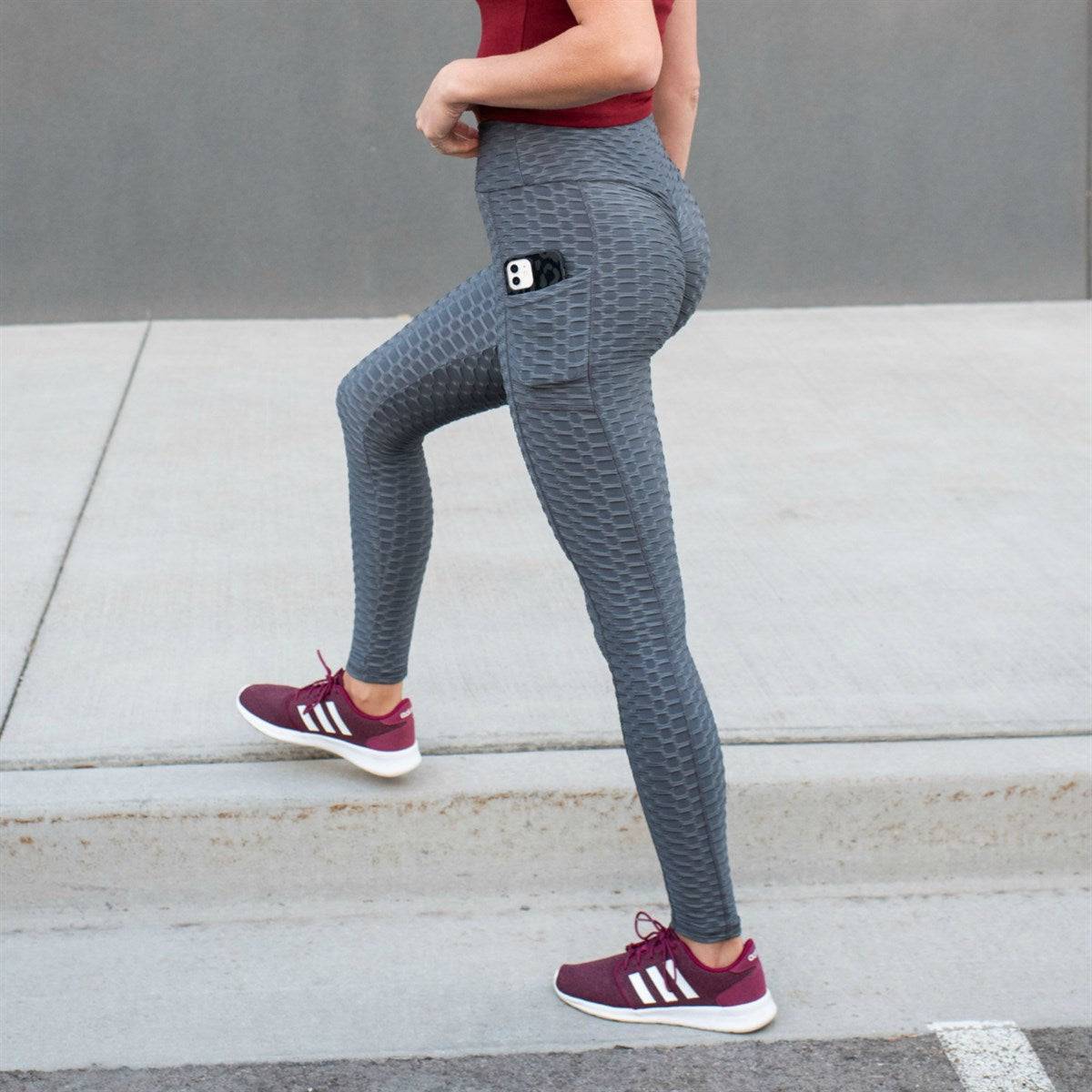 UNMARKED - These leggings hide the appearance of cellulite